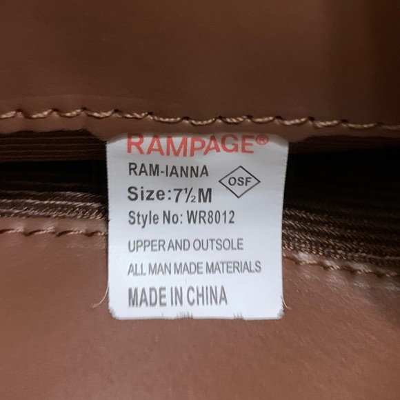 Leather boots size 7 1/2. - Picture 2 of 2